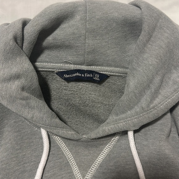 Abercrombie & Fitch Grey/ White / Tan Cropped Hoodie - Picture 2 of 5